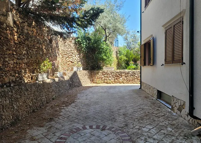 Apartament Newborn With Pool Dhërmi