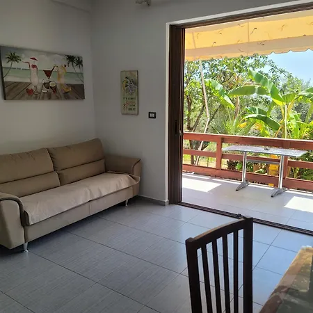 Newborn With Pool Apartment Dhermi