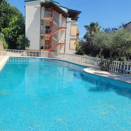 Apartment Newborn With Pool Dhermi